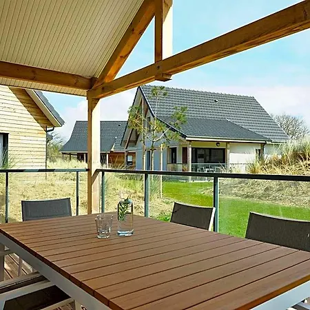 Hotell House In France Near The Coast 3*