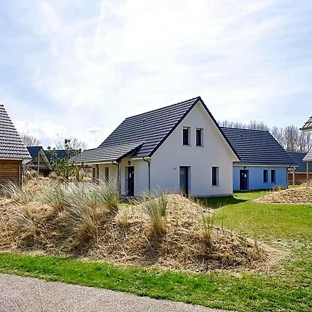House In France Near The Coast 3*